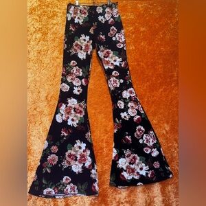 By Label Vintage black floral flares size S